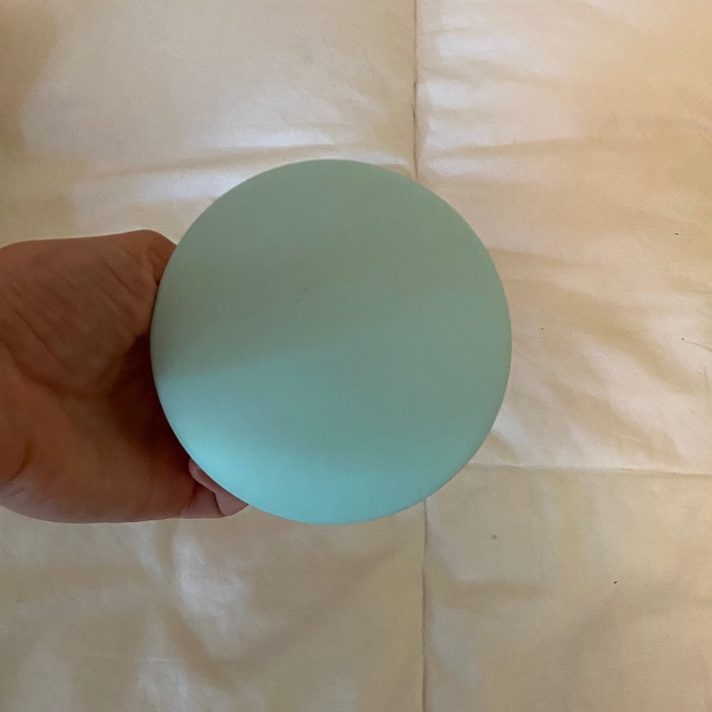 Large Wall Knobs / Hooks with Modern Decor Style like The Dots "Style"